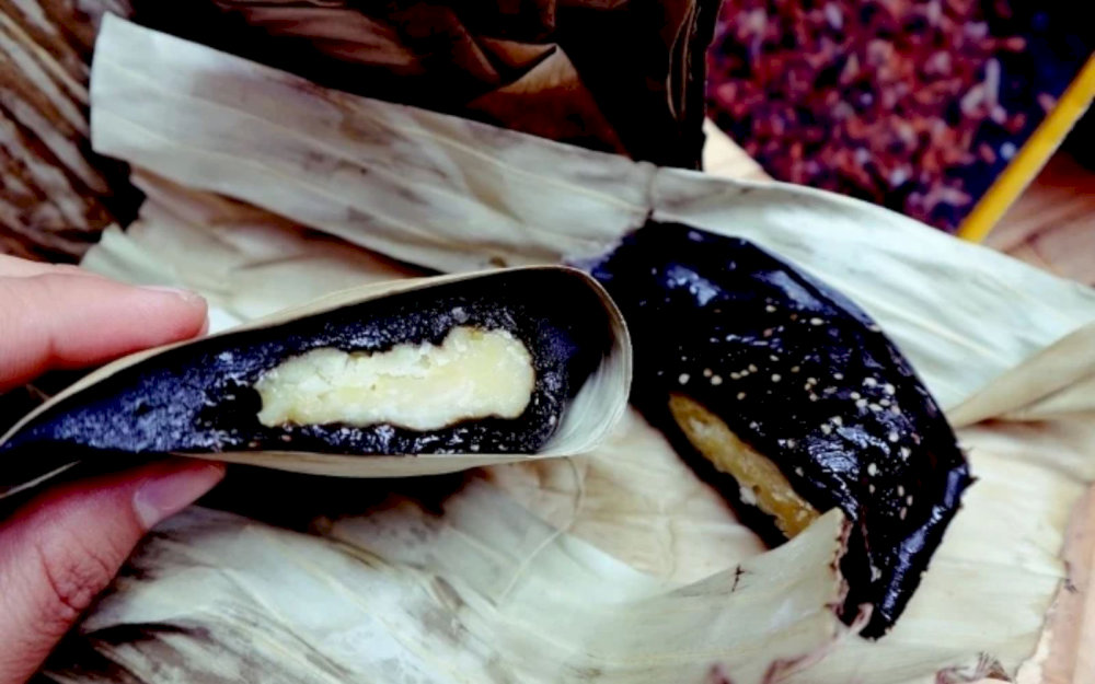 Bánh gai Tứ Trụ